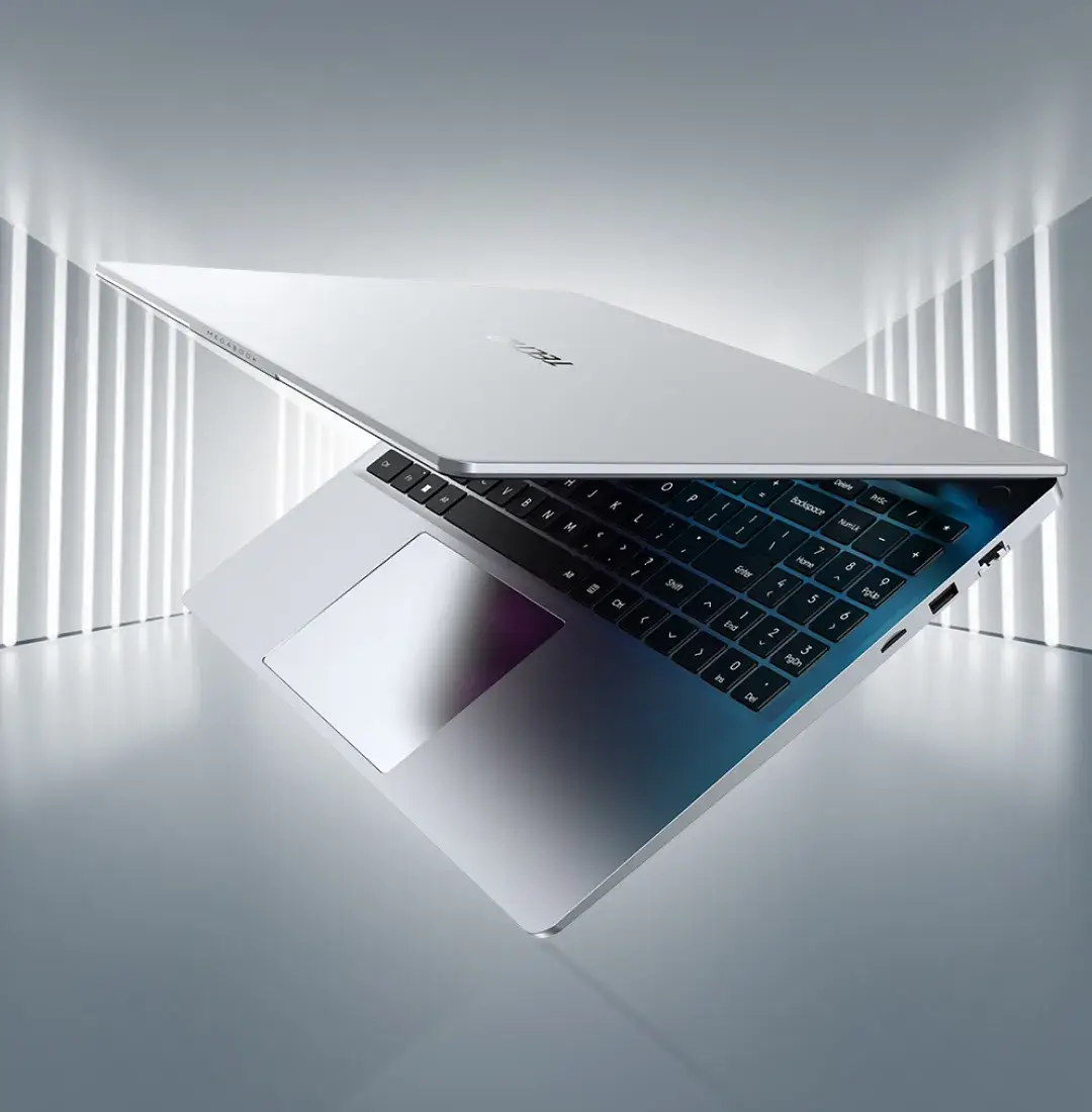 Ordinateur portable Tecno -  Megabook - K16SDA -  512Go SSD -  8Go RAM - 16 Pouces Écran Full HD – Garantie 13 Mois